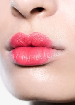 & Other Stories Strawberry Flame Matter Lippenstift