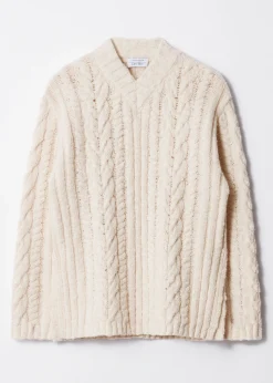 & Other Stories Strickpullover mit Zopfmuster und V-Ausschnitt
