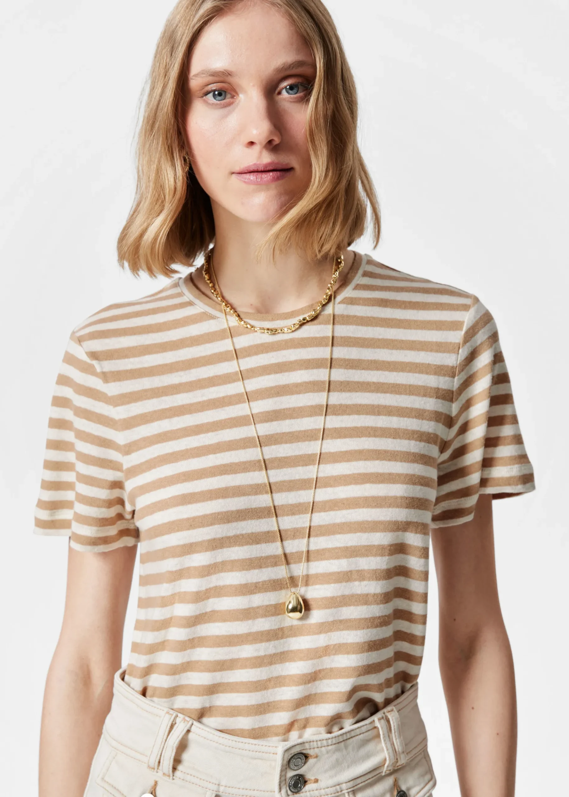 & Other Stories T-Shirt aus Leinenmischung